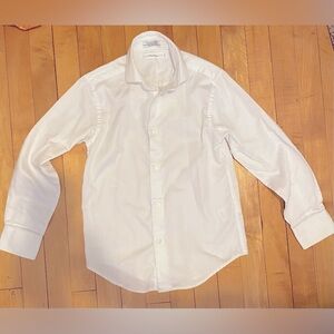Calvin Klein Boy’s White Long Sleeve Button Down Shirt. Size 8